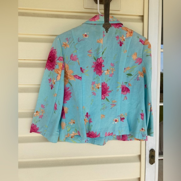 Spring/Summer blazer - Picture 2 of 3